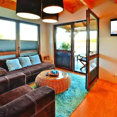 Holiday Home With Garden, Sauna, Jacuzzi