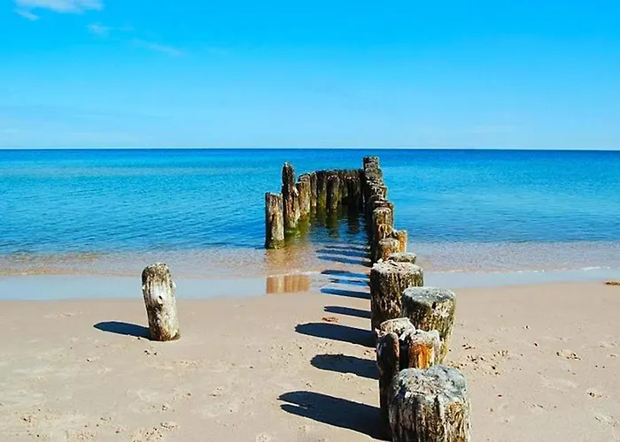 Holiday Home With Garden, Sauna, Jacuzzi Dom wakacyjny